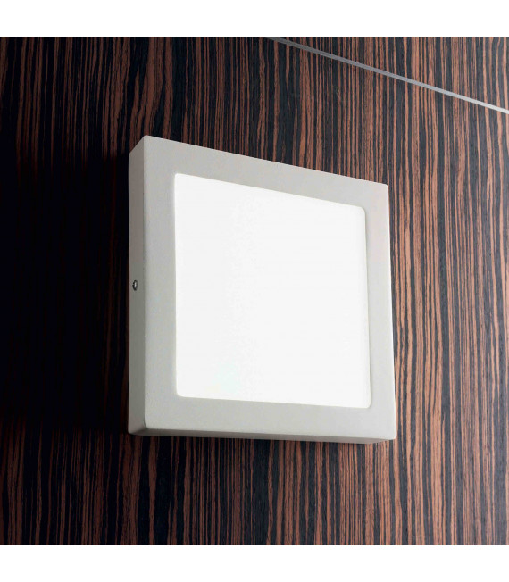 White UNIVERSAL wall light