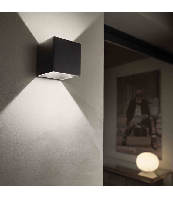 Black wall lamp RUBIK 1 bulb