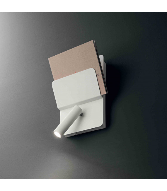 White READ wall light 1 bulb