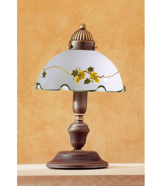 Accogliente lampada da tavolo NONNA in ottone anticato 1 lampadina