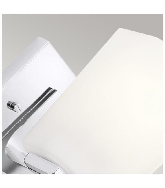 Kichler Lámpara de pared para baño, cristal opalino, acero, zinc, cromo pulido