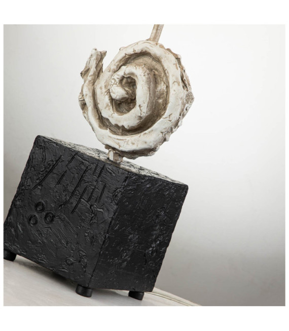 Lampada da tavolo Swirl Resina, Pergamena, Nero Acciaio, Bianco Osso
