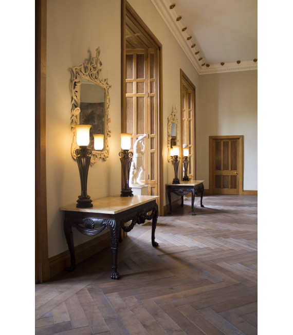 Augustinuslampe mit Lampenschirm