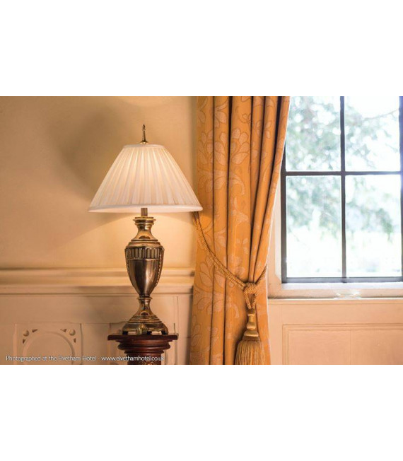 Lampada Charleston, con paralume bianco sporco